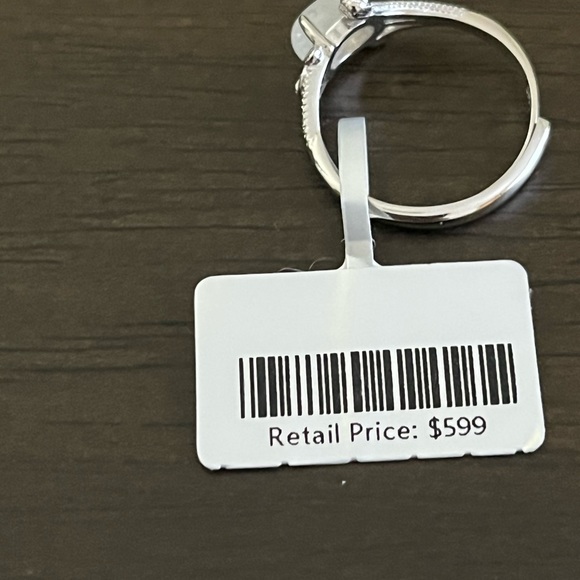 Natural Moonstone Gem Ring - Picture 7 of 7